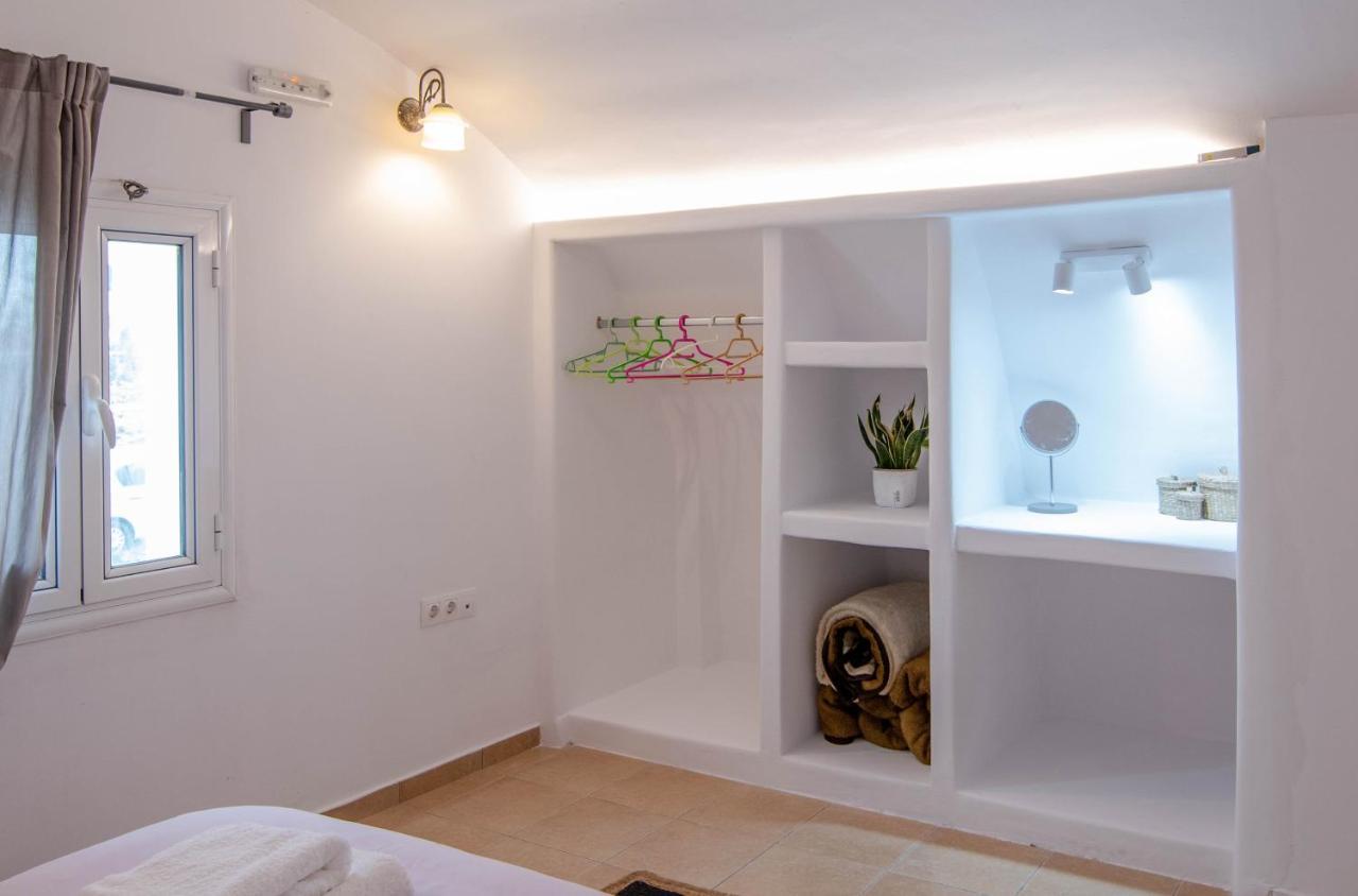 White Wave Villa, 3Min Walk From Beach Kamari  Luaran gambar